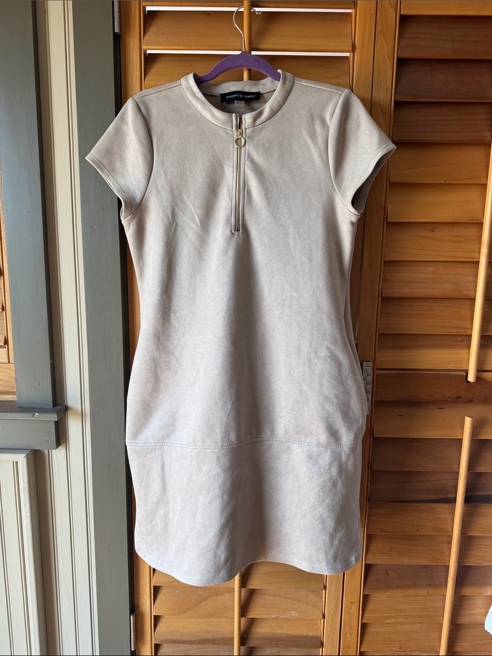 Andrew Marc Taupe Faux Suede Short-Sleeve Zip Front Dress size 8 with pockets